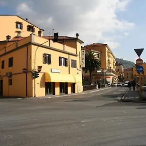 Dora Carrara